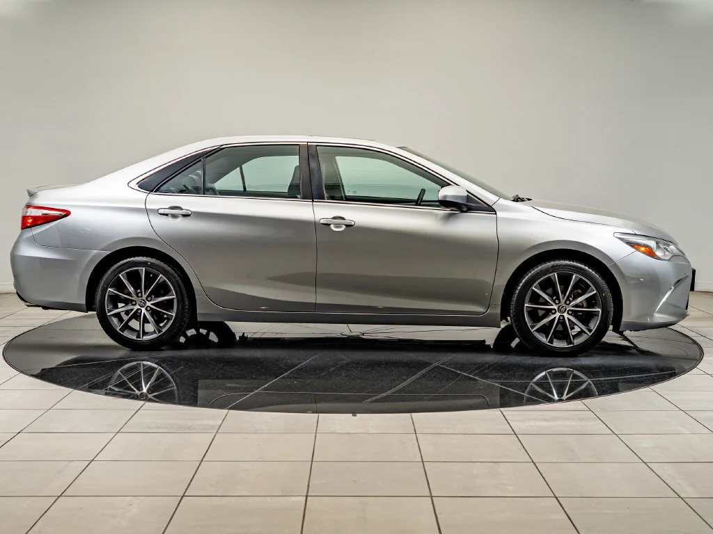 Used 2016 Celestial Silver Metallic Toyota XSE image 11