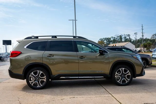 New 2026 Autumn Green Metallic Subaru Limited image 20