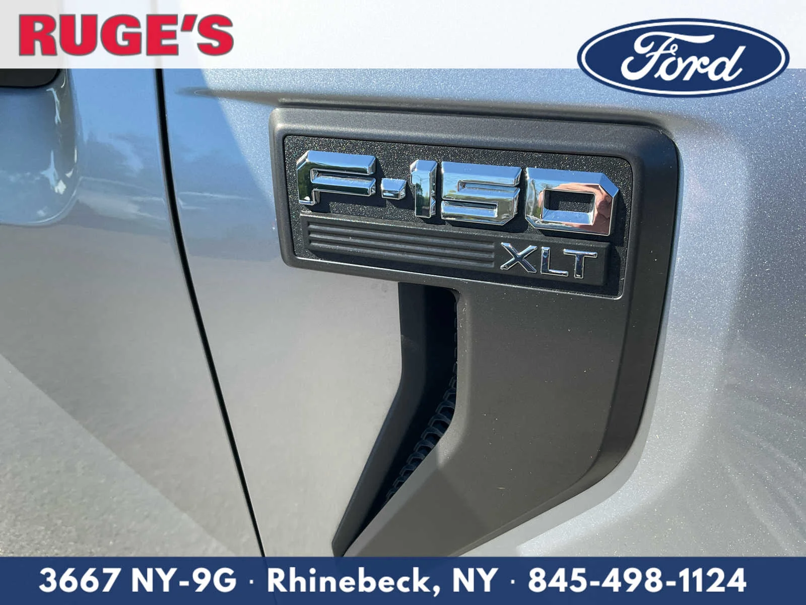 Used 2023 Iconic Silver Ford XLT image 8