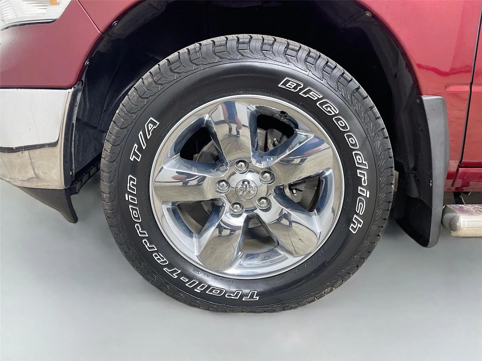 Used 2019 Delmonico Red Pearlcoat Ram Big Horn image 27