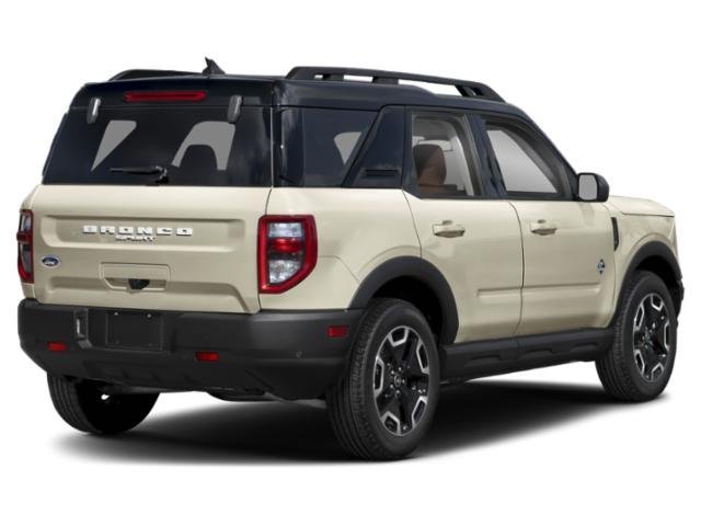 Used 2024 Cactus Green / Gray Ford Outer Banks image 2