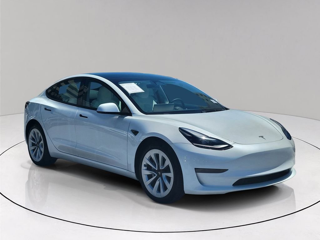 2023 Tesla Model 3 -'s photo