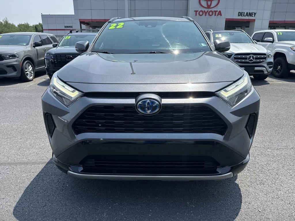 Used 2022 Gray Toyota SE image 3