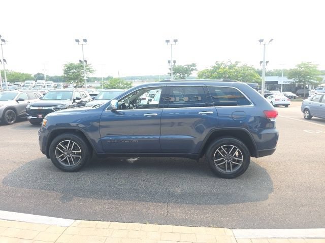 Used 2020 Slate Blue Pearlcoat Jeep Limited image 5