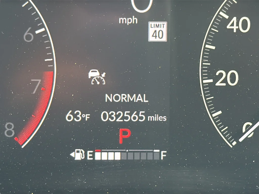Used 2024  Honda EX-L image 16