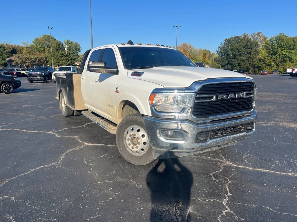 2021 RAM 3500 Chassis Cab SLT