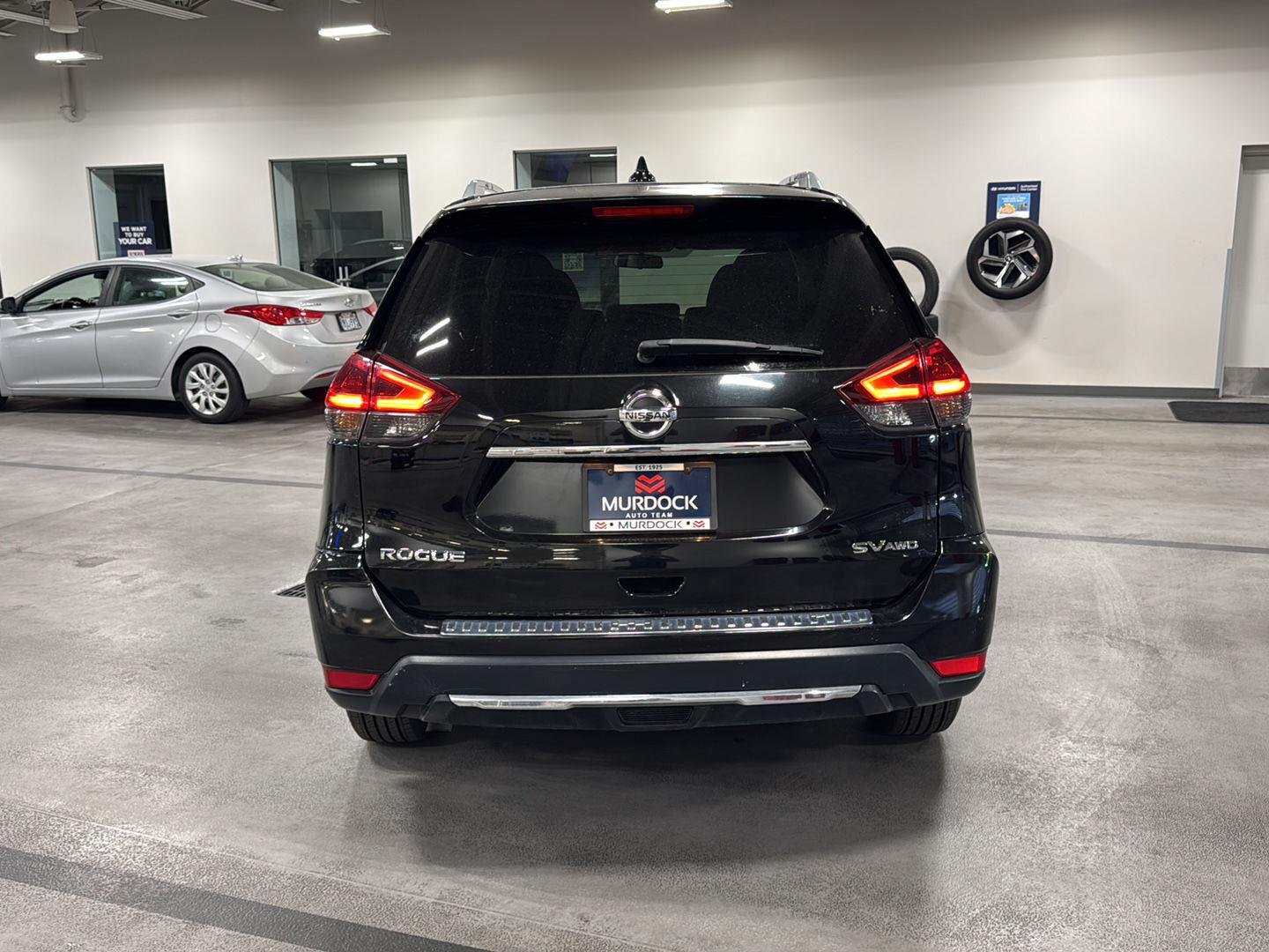 2018 Nissan Rogue SV - Photo 6
