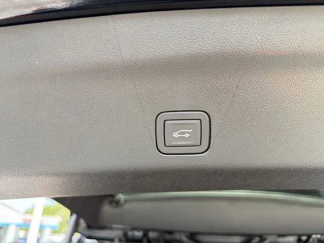 New 2026 Onyx Black GMC Denali Ultimate image 12