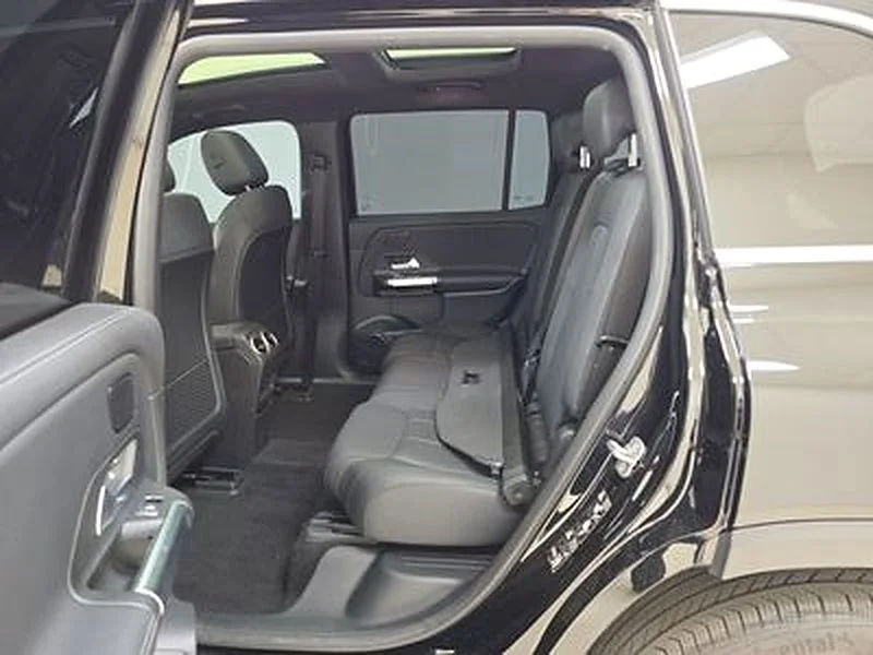 Used 2024 Black Mercedes-Benz 300 image 13