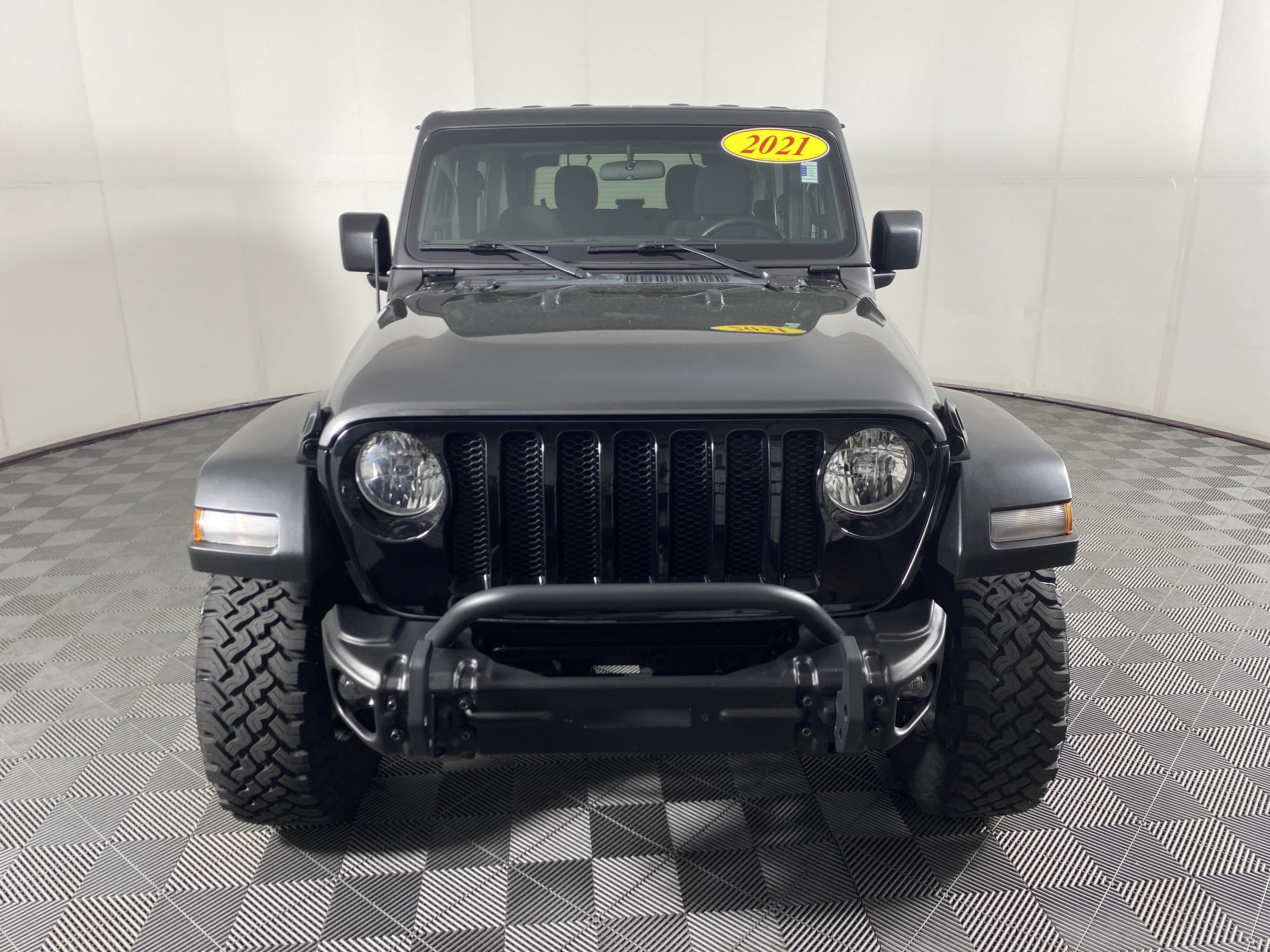 Used 2021 Granite Crystal Metallic Clearcoat Jeep Willys Sport image 10