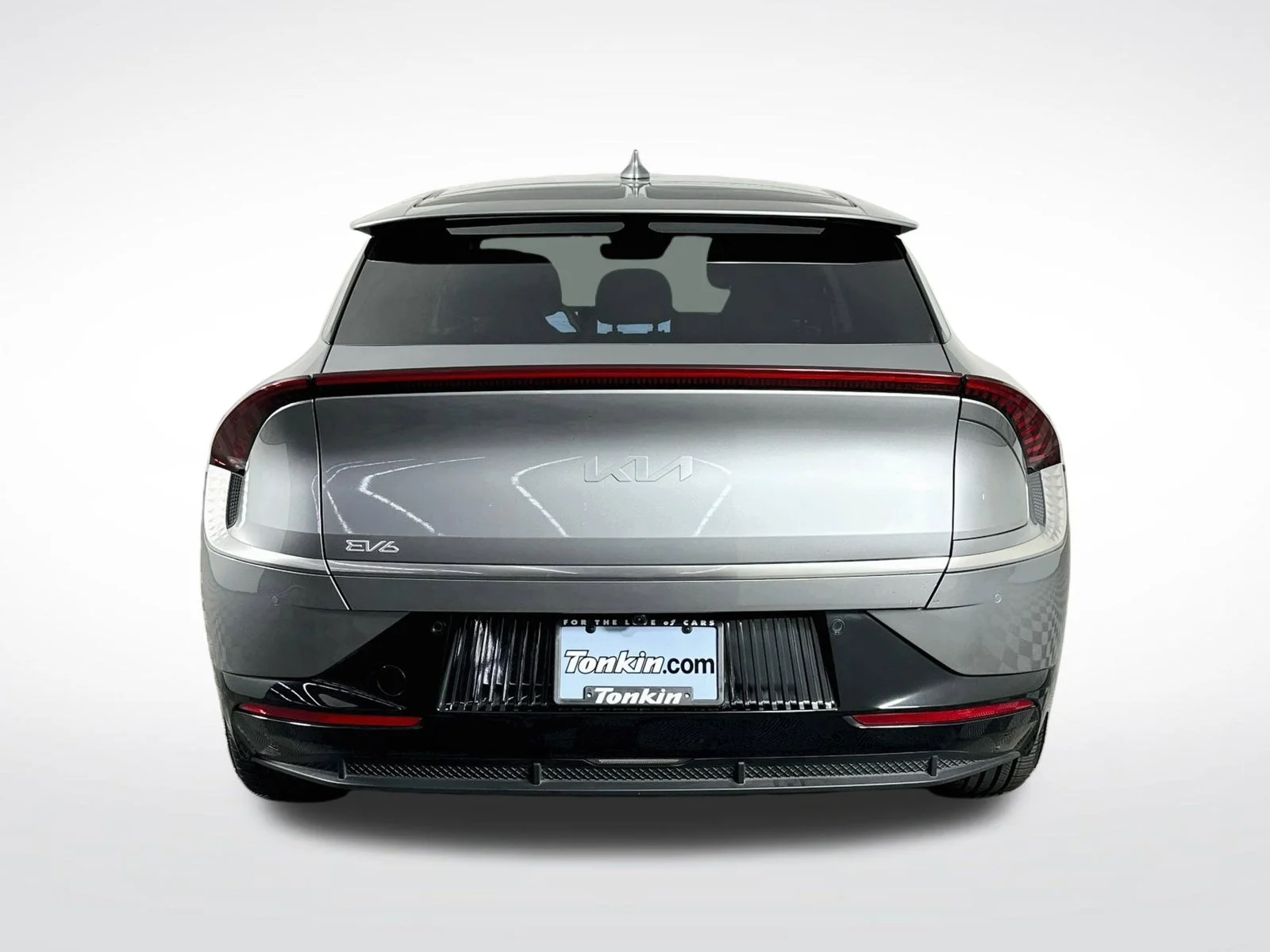 Used 2024 Steel Gray Kia Wind image 7