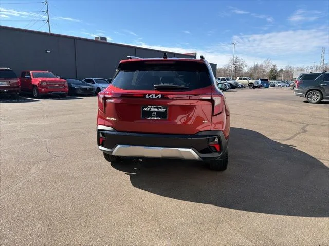 Used 2025 Orange Kia SX image 11