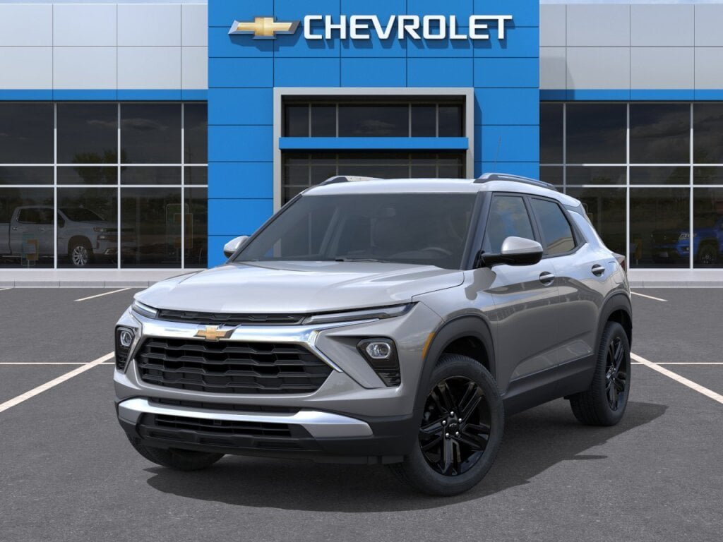 New 2026 Sterling Gray Metallic Chevrolet LT image 7