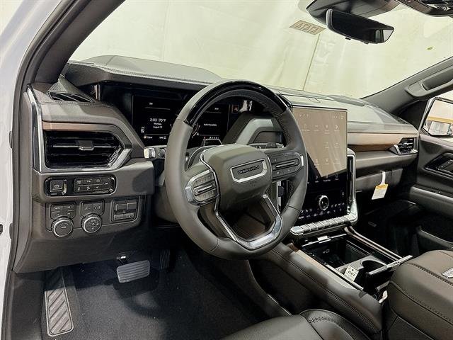 2026 GMC Yukon XL Denali - Photo 10