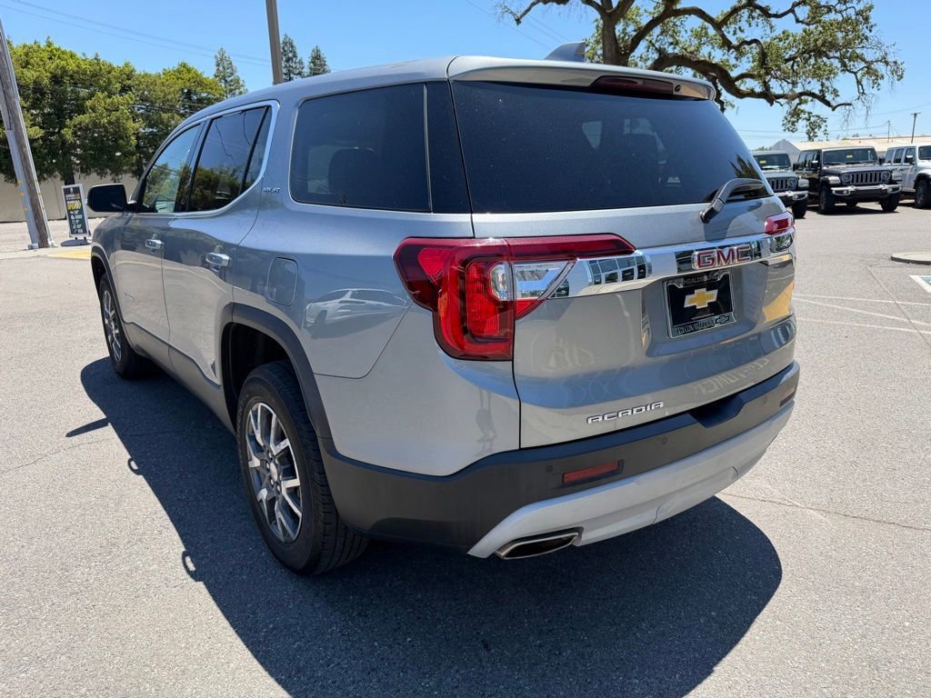 2023 GMC Acadia SLE - Photo 3