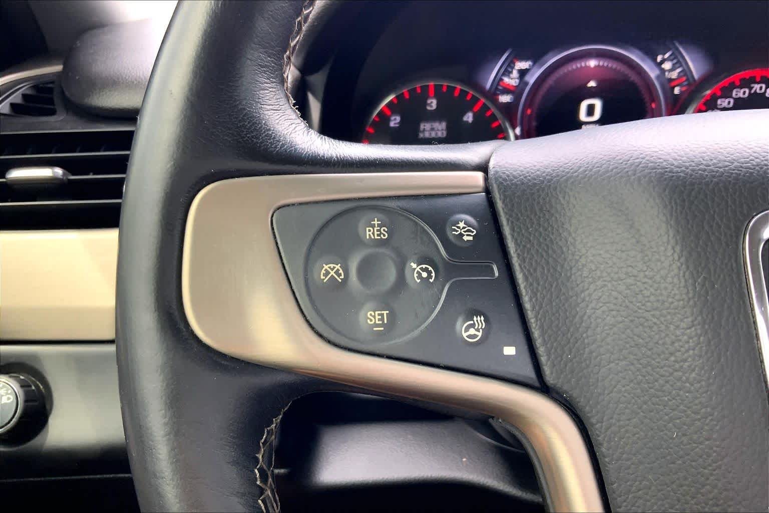 Used 2016 Quicksilver Metallic GMC Denali image 23