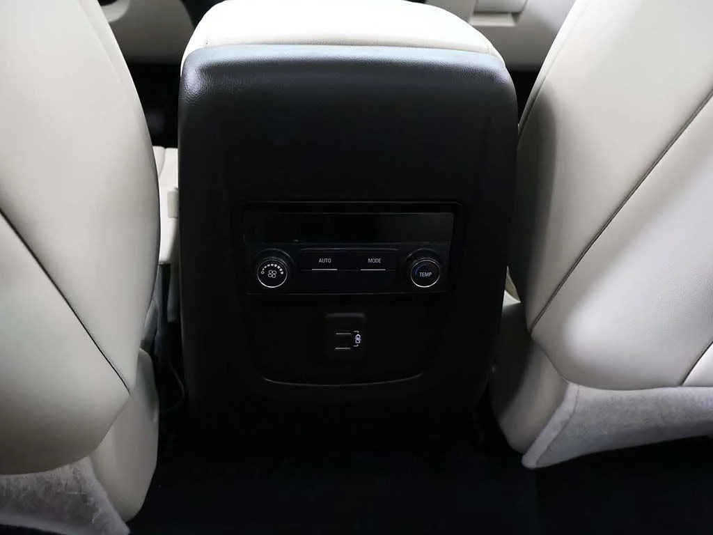 Used 2023 Gray Metallic Buick Essence image 59