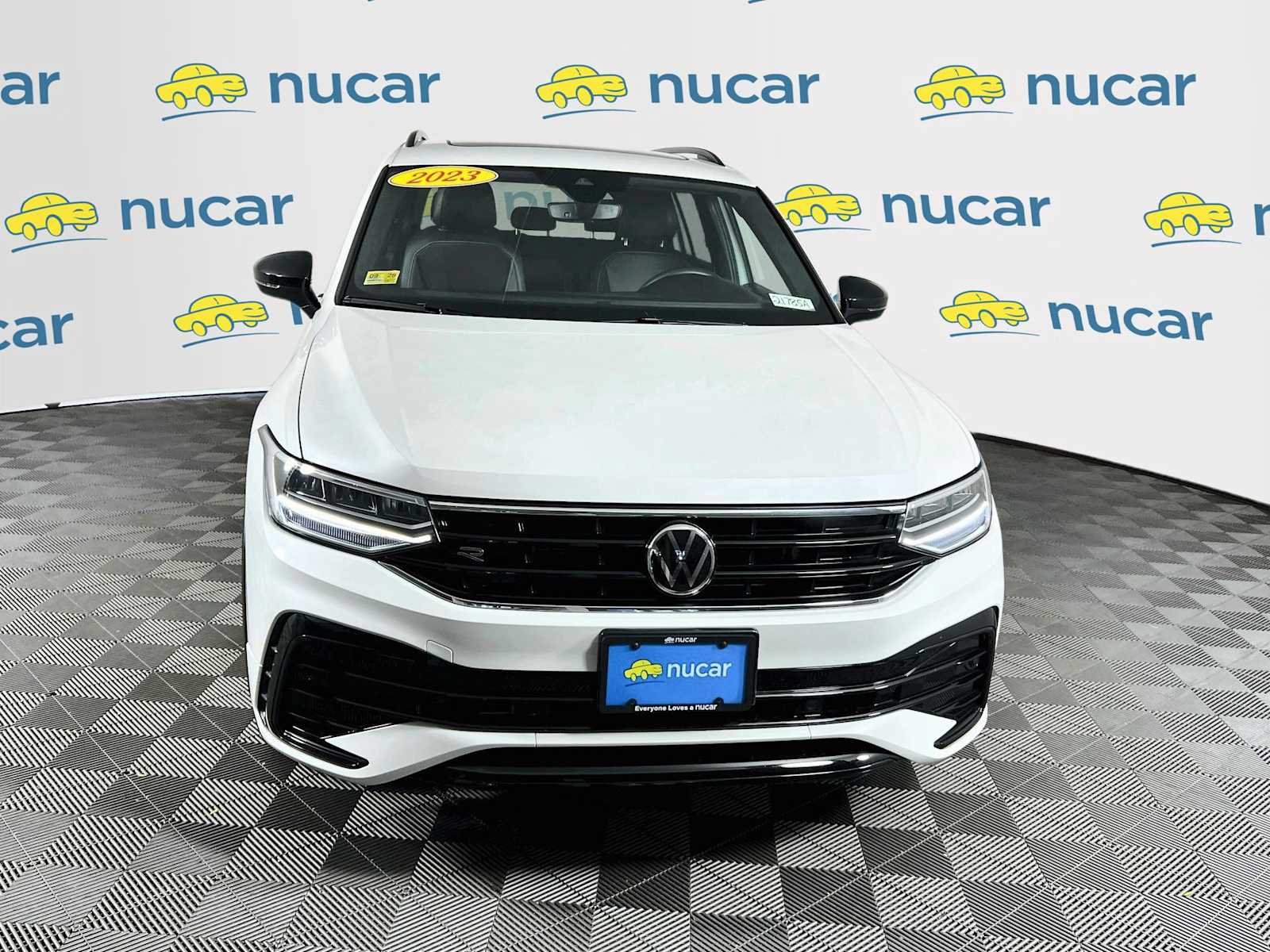 Used 2023 Opal White Pearl Volkswagen SE R-Line Black image 2