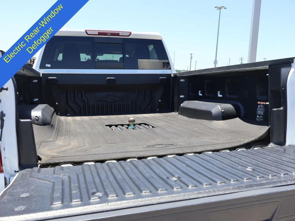 Used 2020 Summit White Chevrolet LT image 16