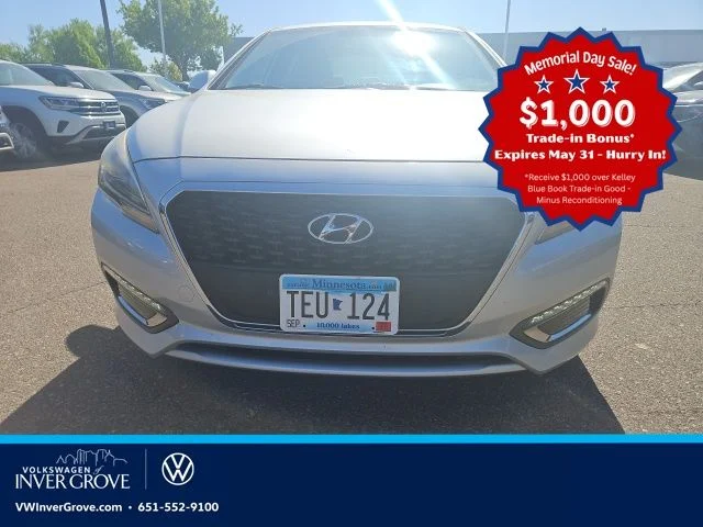 2016 Hyundai Sonata -'s photo