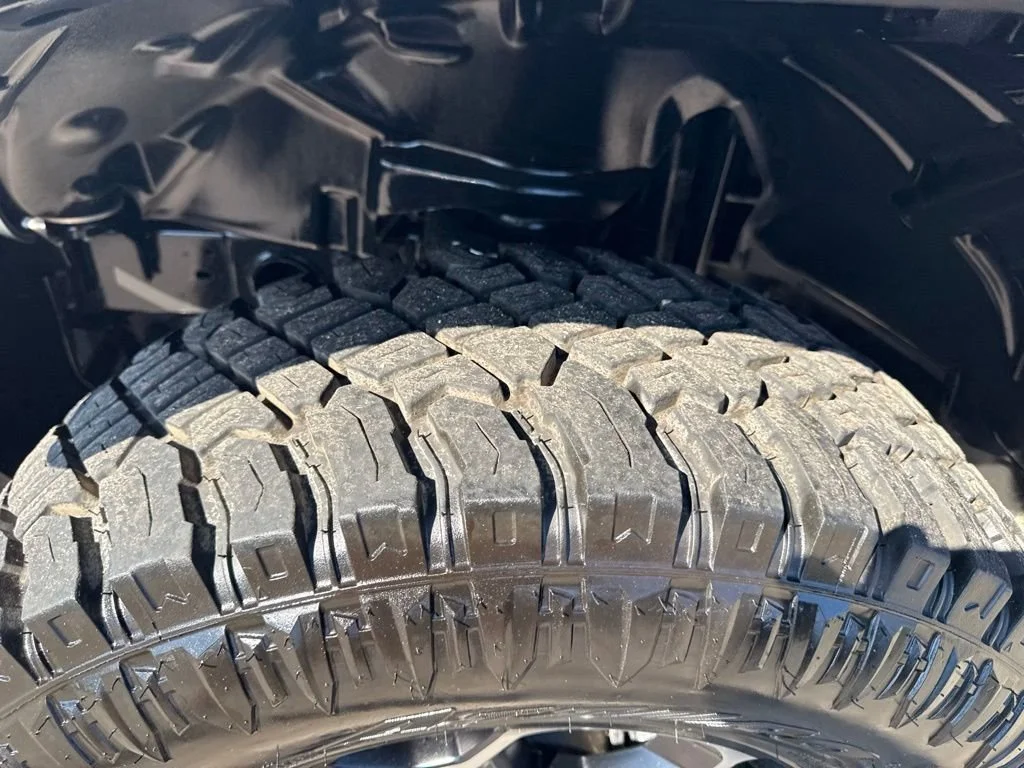 Used 2022 Gray Jeep Unlimited Rubicon image 33