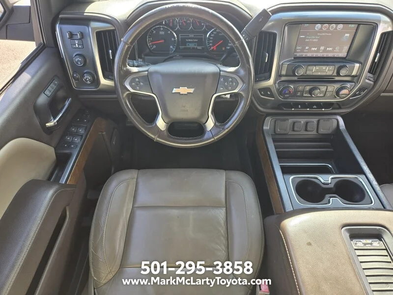 Used 2018 Deep Ocean Blue CHEVROLET 4WD CREW CAB 143.5" LTZ W/1LZ image 12