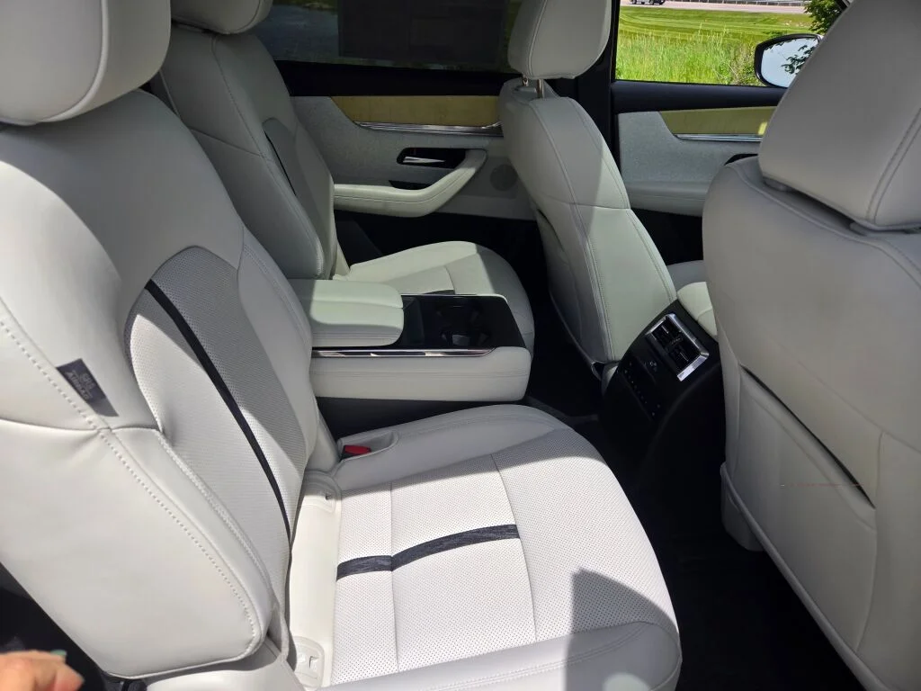 2026 Mazda CX-90 Premium Plus Package - Photo 8