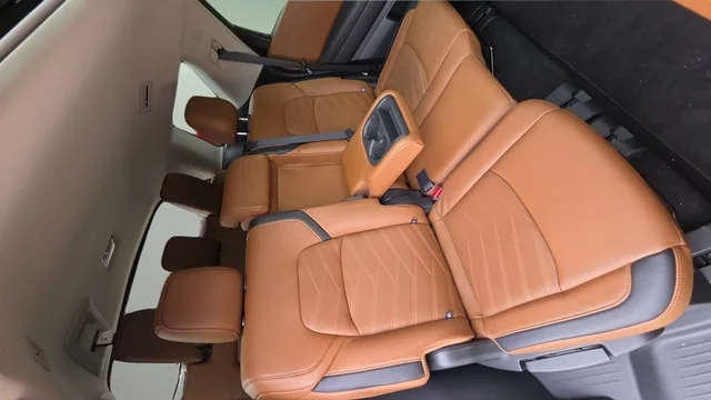 Used 2022 Boulder Gray Pearl Nissan Platinum image 40