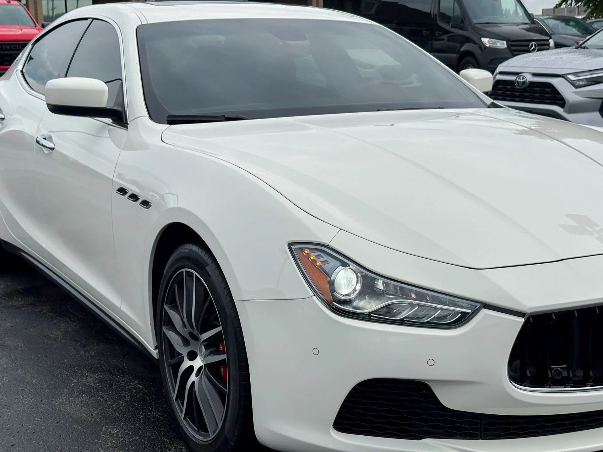 Used 2016 White Maserati S Q4 image 3