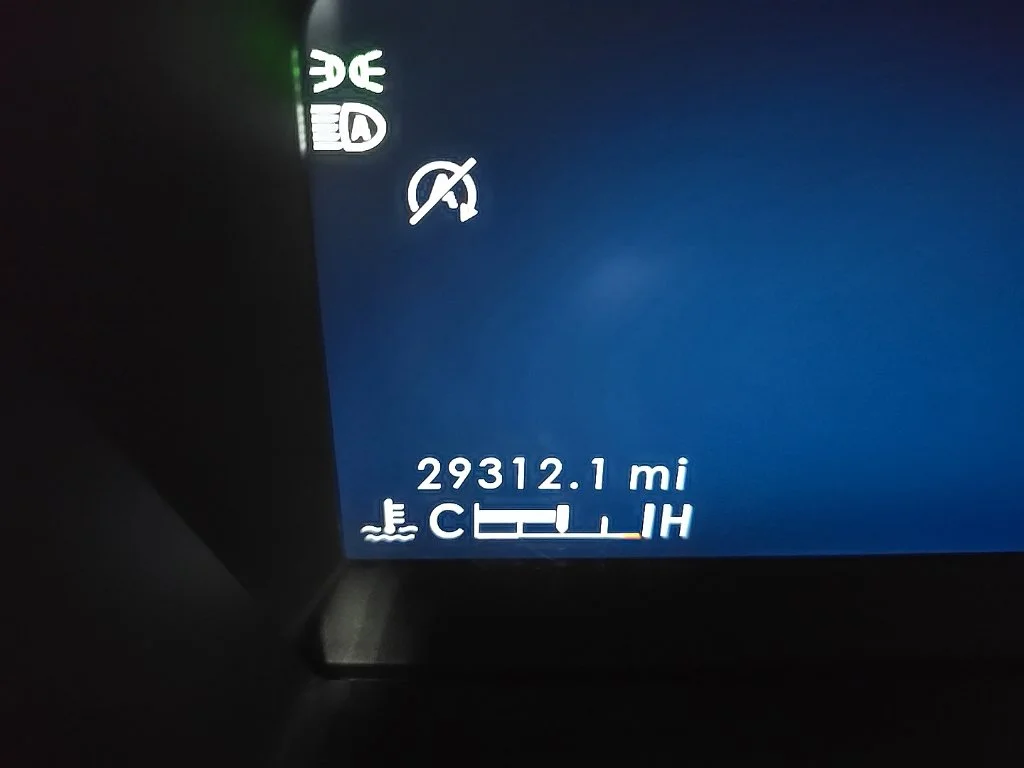 Used 2023 White Lincoln Standard image 23