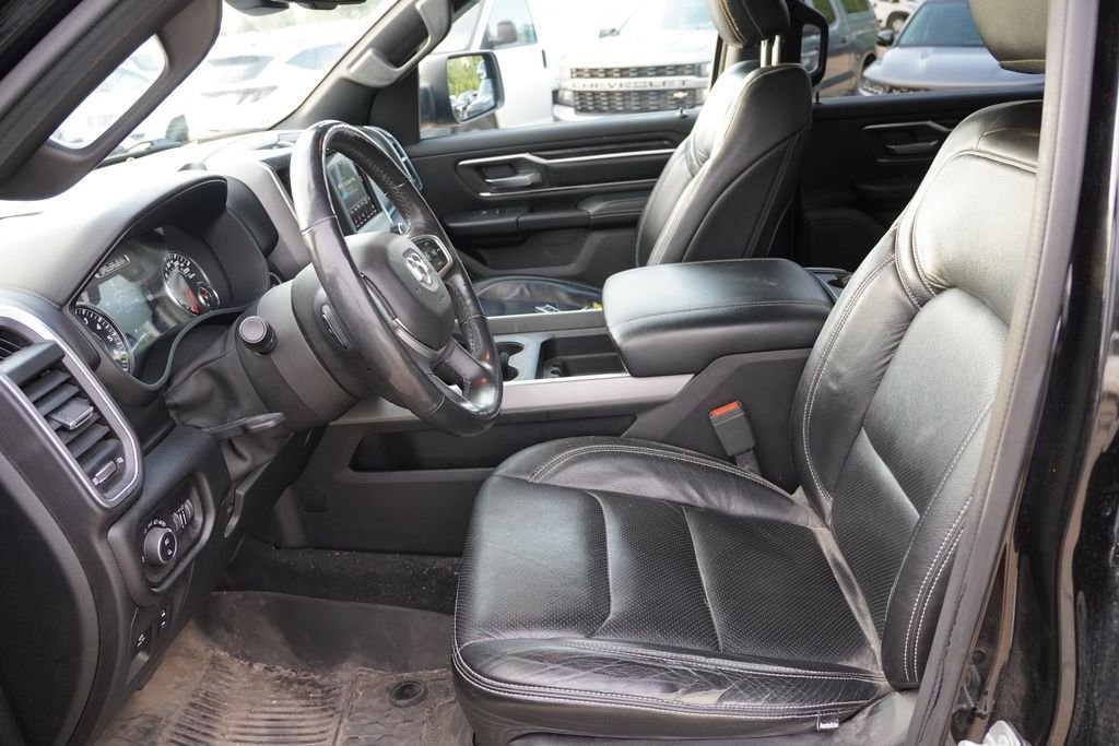 Used 2019 Diamond Black Crystal Pearlcoat Ram Big Horn image 4