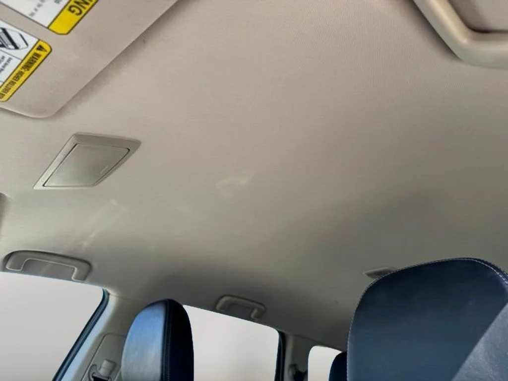 Used 2018  Mitsubishi SEL image 21