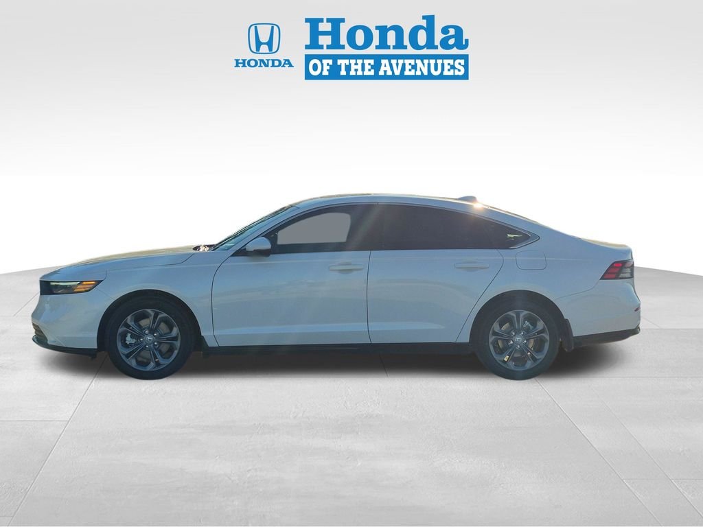 New 2026 Platinum White Pearl Honda EX-L image 4
