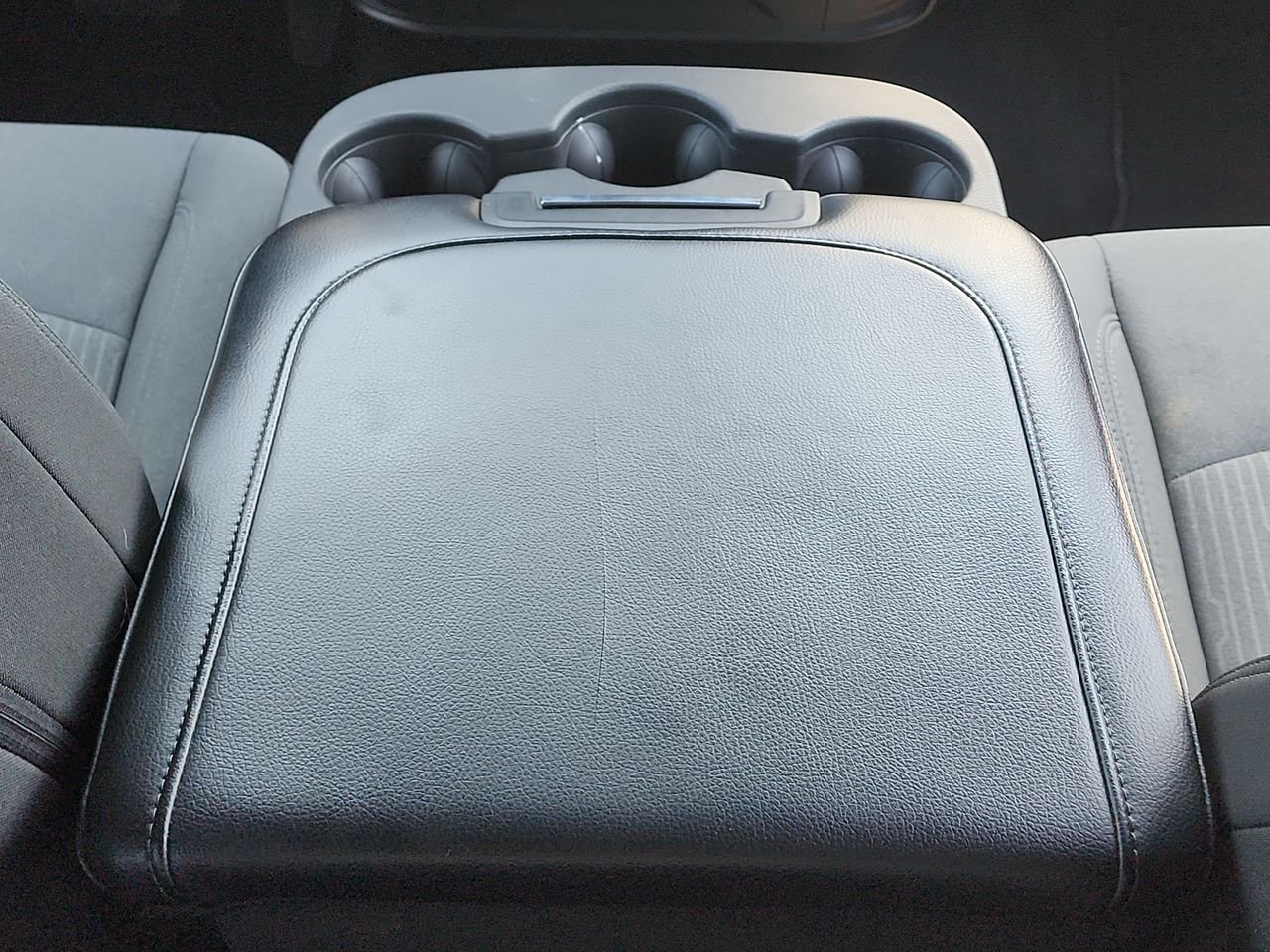 Used 2023 White Ram Big Horn image 20