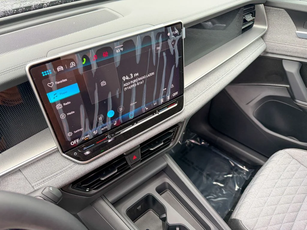 New 2026 Deep Black Pearl Volkswagen 2.0T S image 18