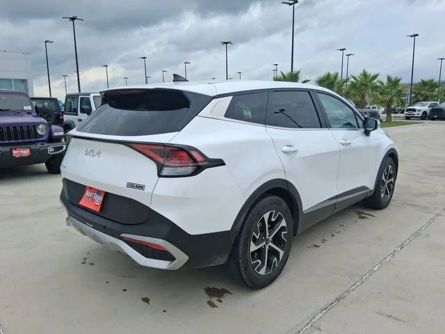 Used 2023 White Kia EX image 7