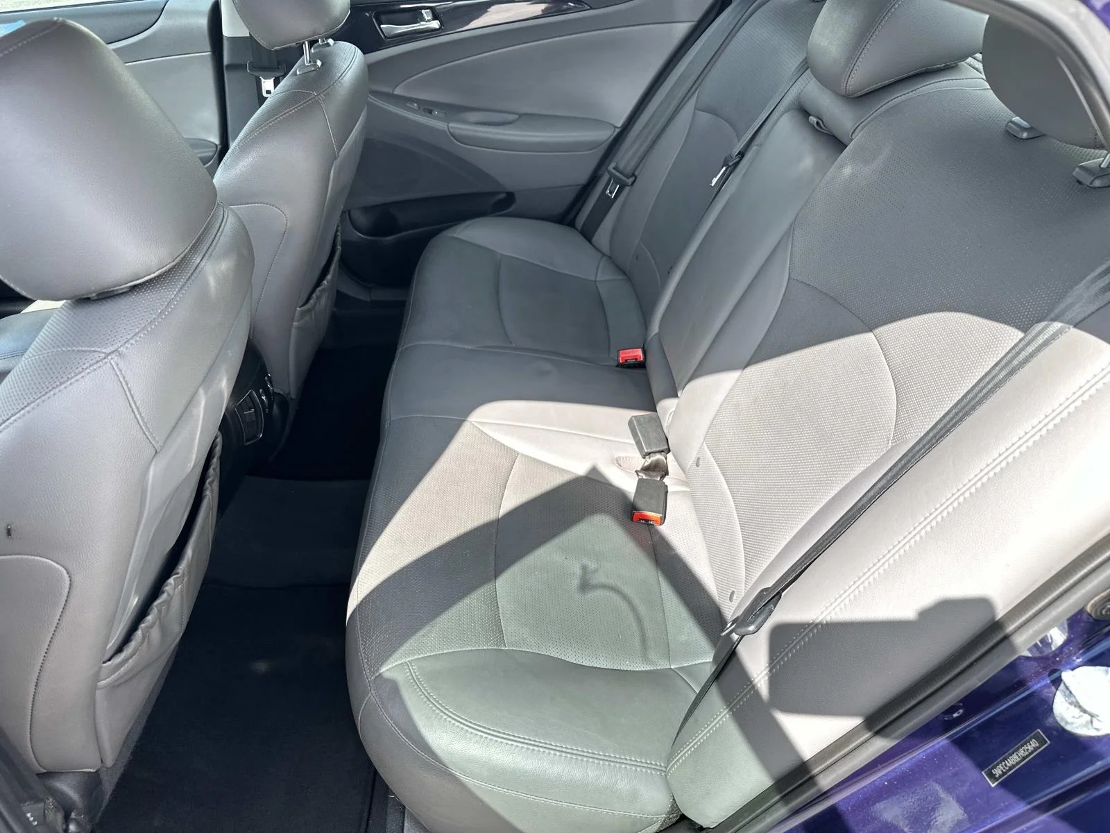 Used 2014 Indigo Blue Pearl Hyundai Limited image 10
