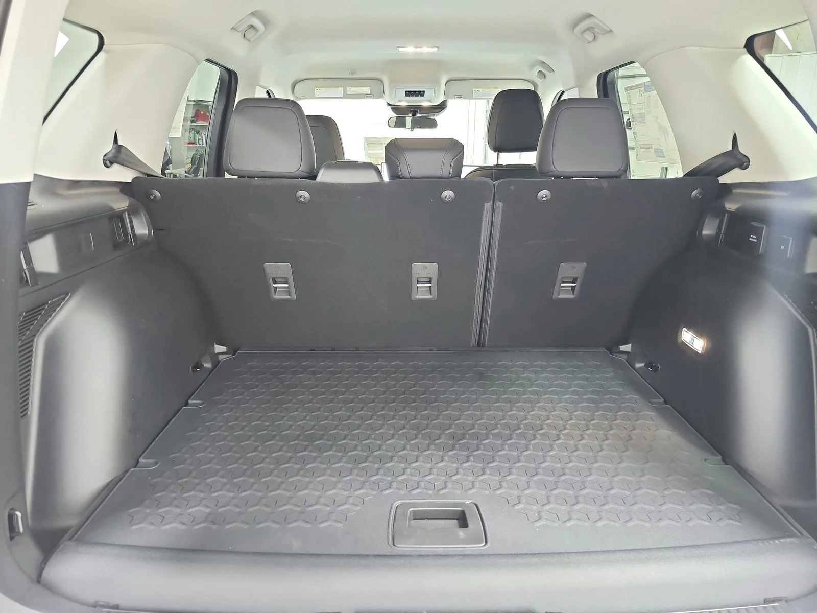 New 2026 Azure Gray Metallic Tri-Coat Ford Big Bend® image 40