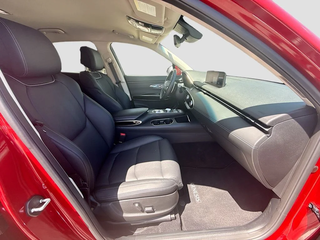 2025 GENESIS GV70 Standard - Photo 29