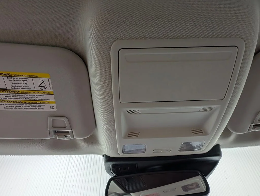 Certified Used 2023 Oxford White Ford Outer Banks image 8