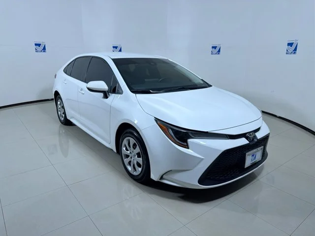 Used 2022 White Toyota LE image 2