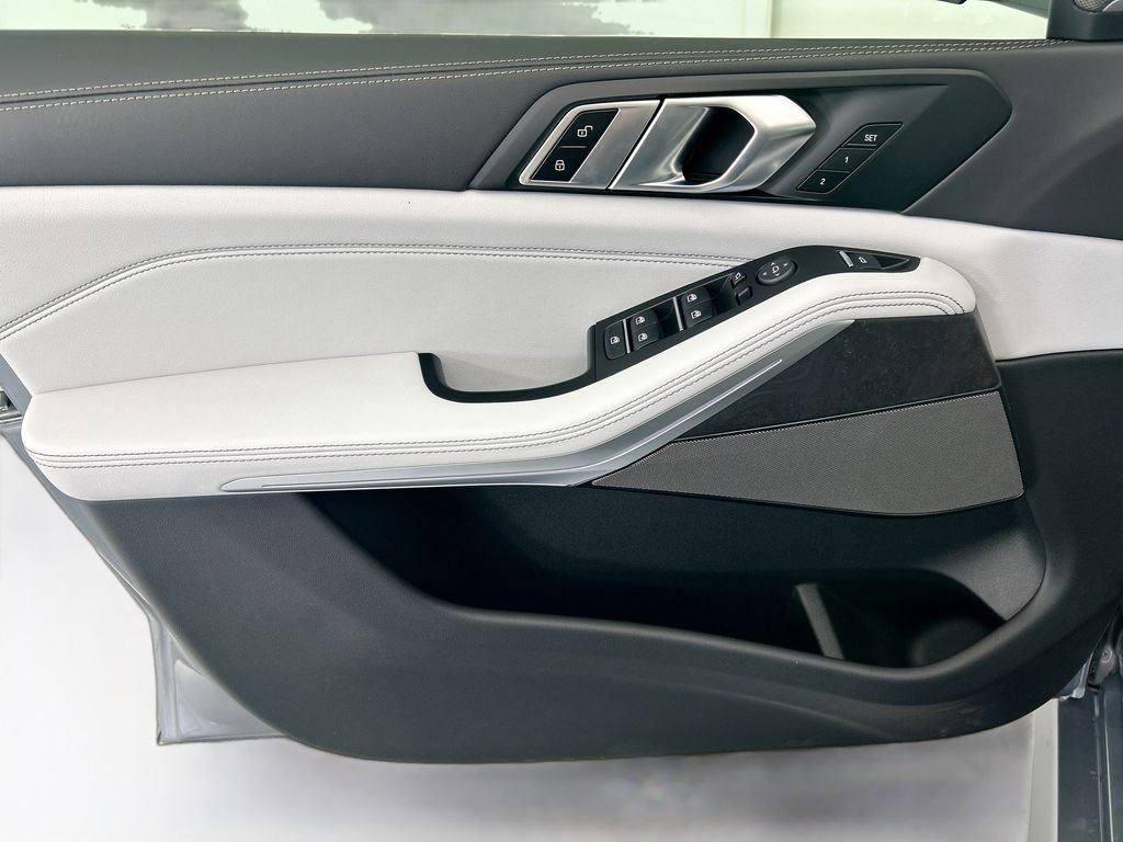 New 2026 Gray Metallic BMW sDrive40i image 23