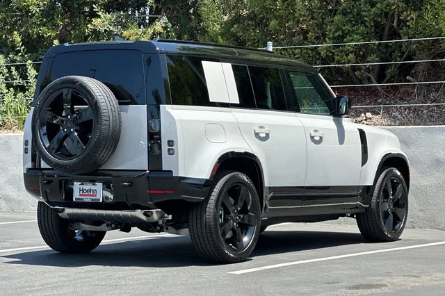 New 2026 Borasco Grey Land Rover X-Dynamic SE image 5