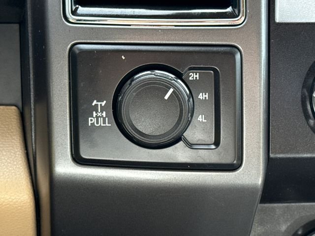 Used 2020 Red Ford XLT image 25