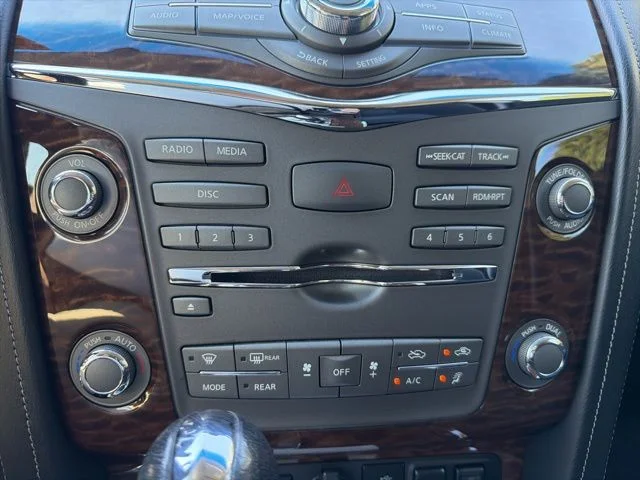 Used 2018 Silver Nissan SV image 14