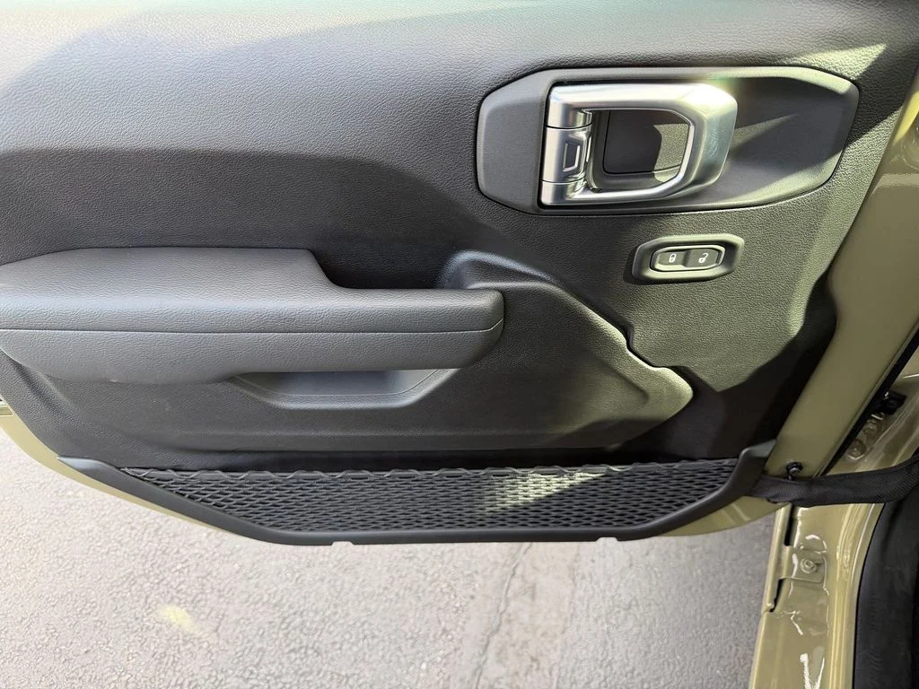 2026 Jeep Wrangler 4-Door Sport - Photo 8