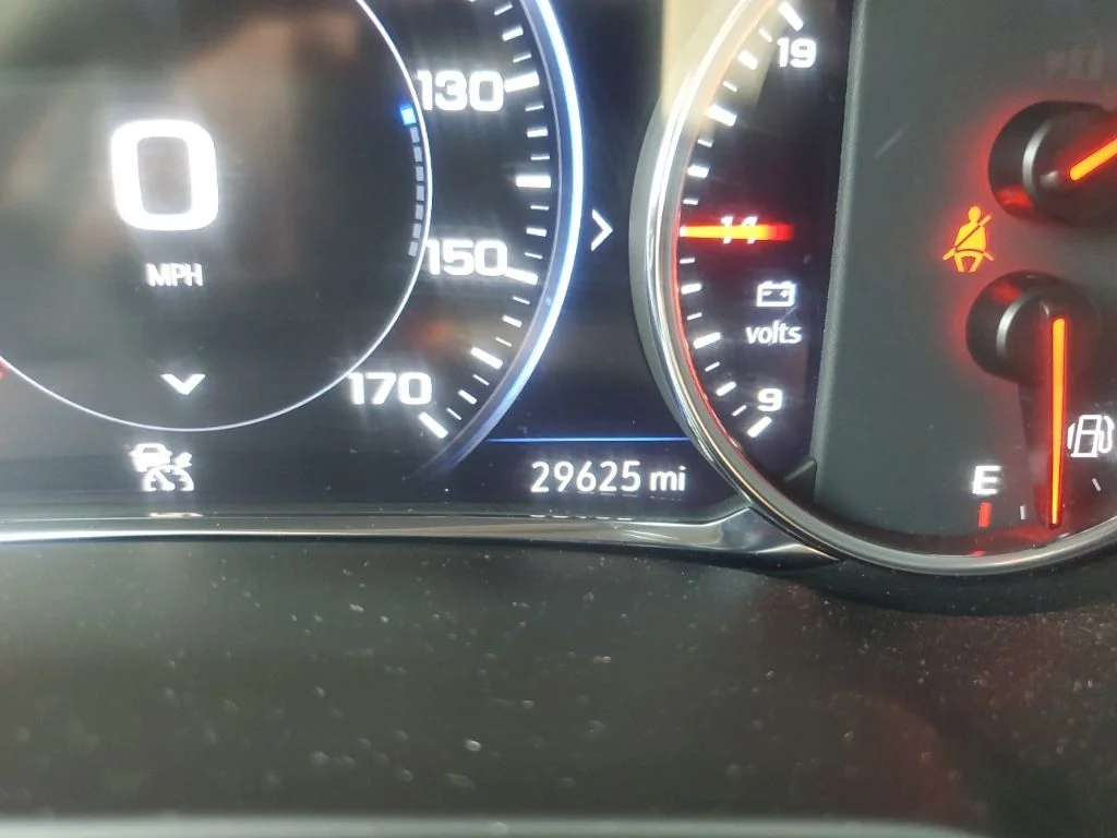 Used 2023 Red Chevrolet RS image 22