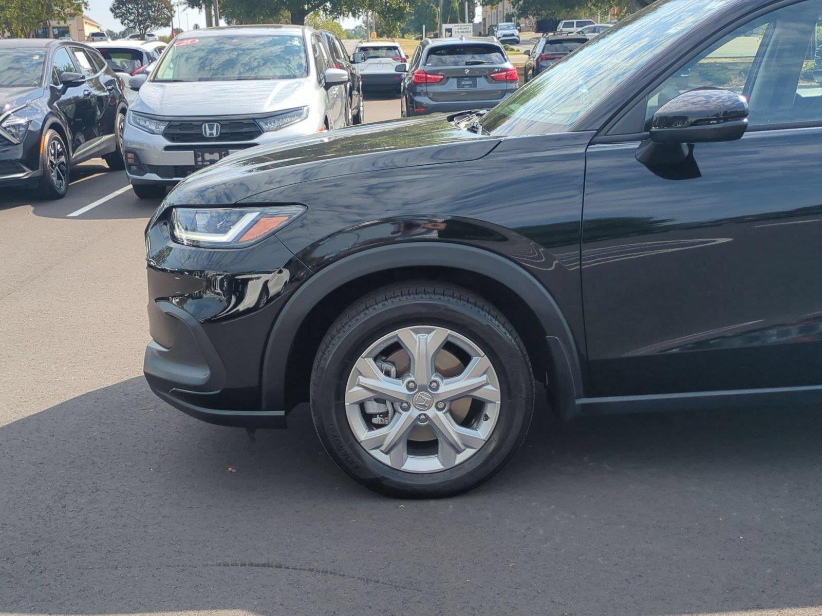 Used 2024 Crystal Black Pearl Honda LX image 10