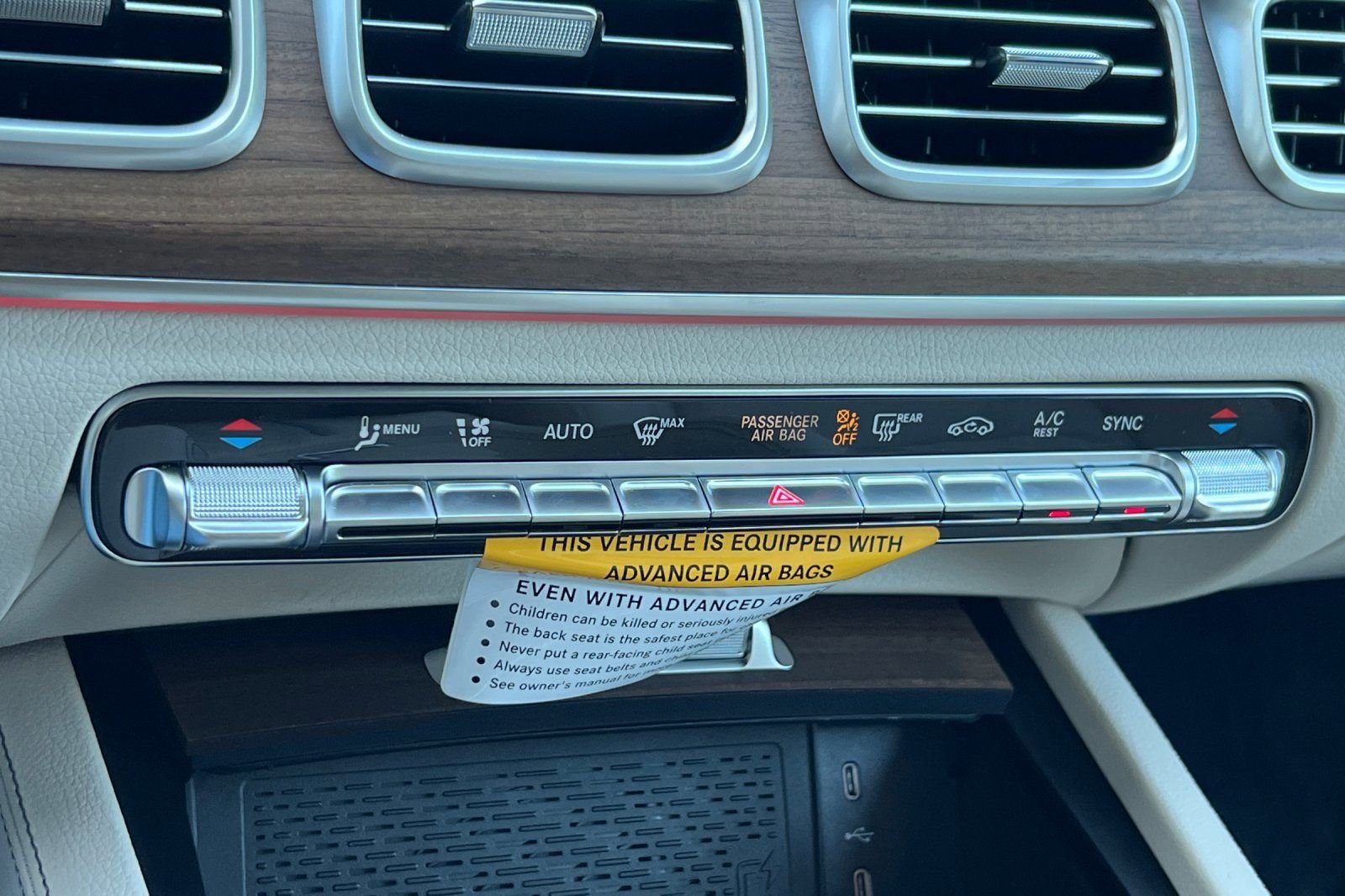 New 2026 Polar White Mercedes-Benz 450 image 23