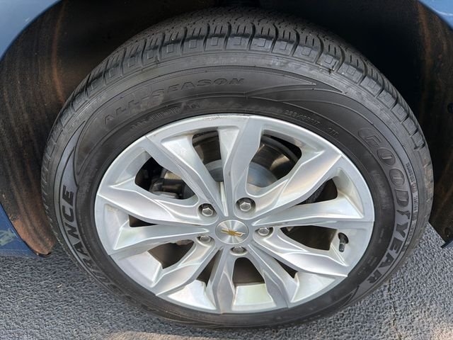 Used 2024 Blue Chevrolet LT image 19